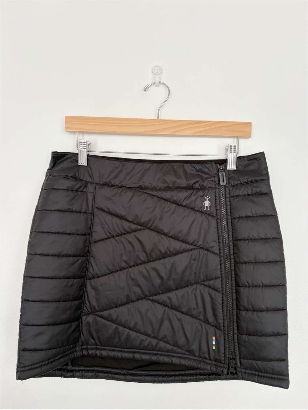 Smartwool || Smartloft 120 Insulated Mini Skirt Quilted Black Medium